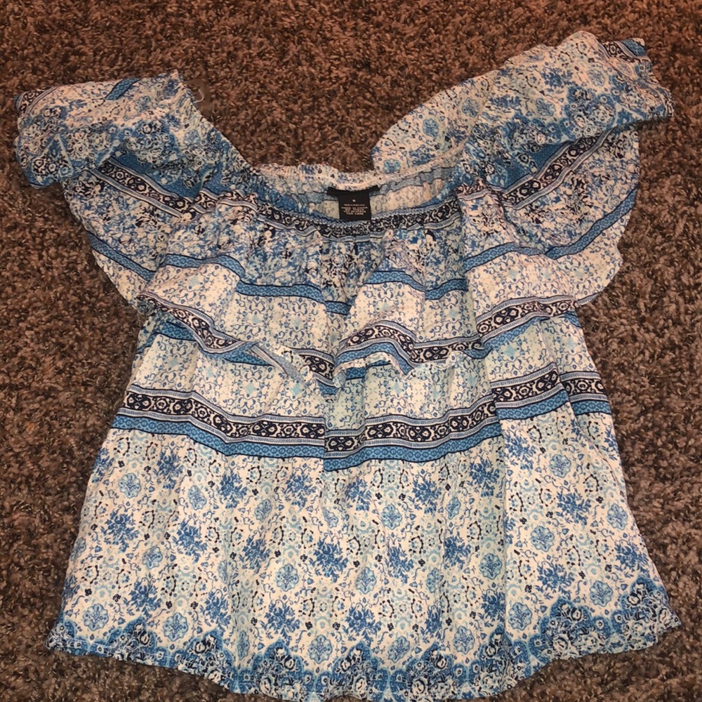 Rue 21 off the shoulder top